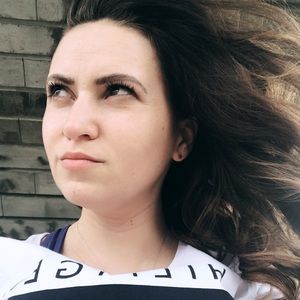 Meet your Posher, Daniela